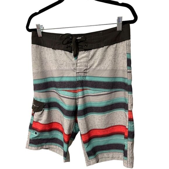 Maui and Sons 4 way stretch Black Shark Striped Trunks Board Shorts Beach size 3 - Picture 1 of 6